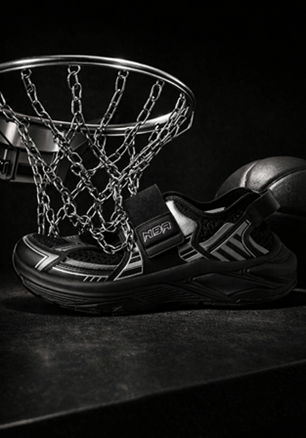 한세엠케이, NBA키즈 '트리코스트X' 완판 행진