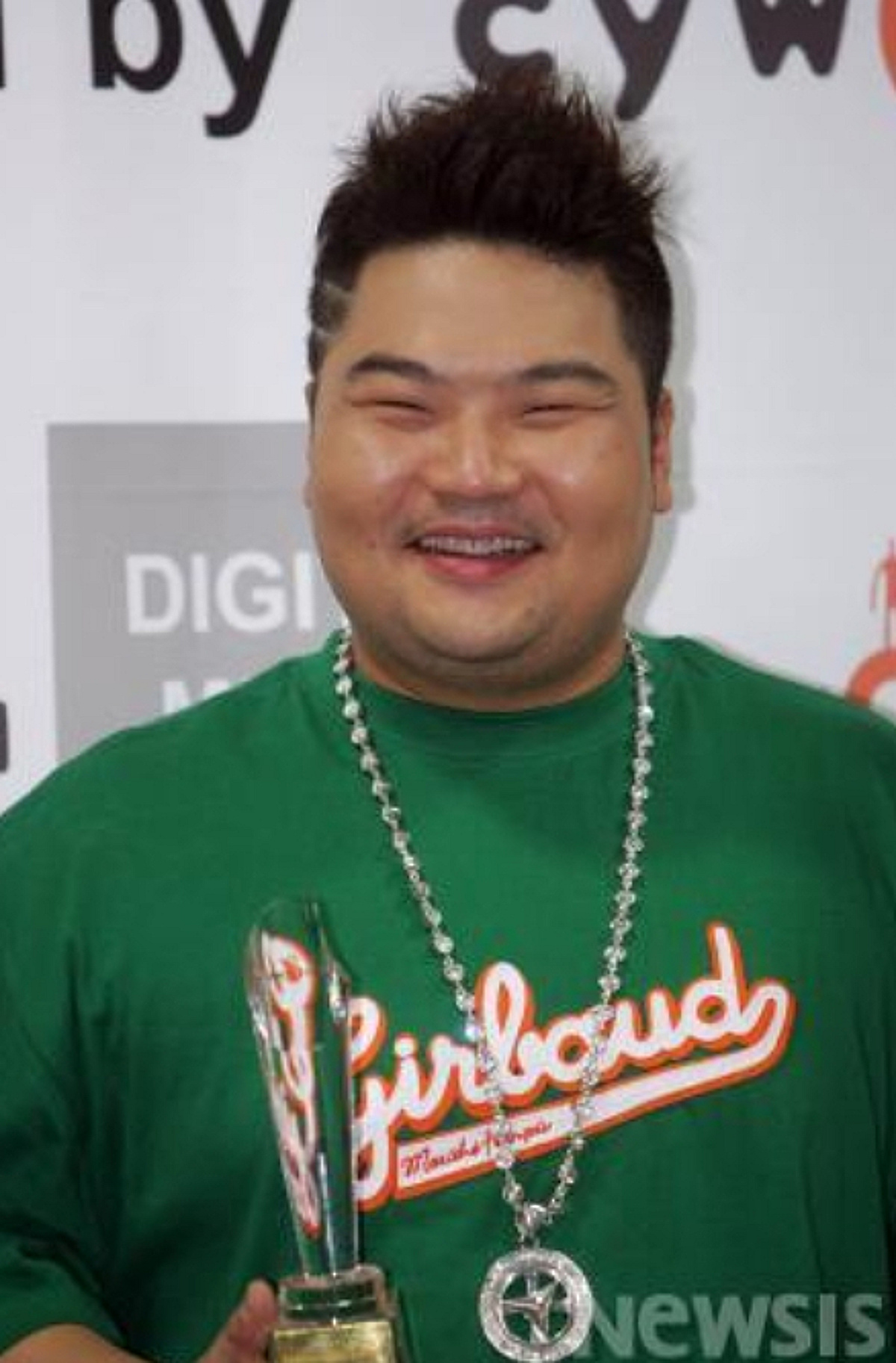 터틀맨 사망 당시 빚 4억에 담배 두 갑 반... 진짜 너무 짠하다