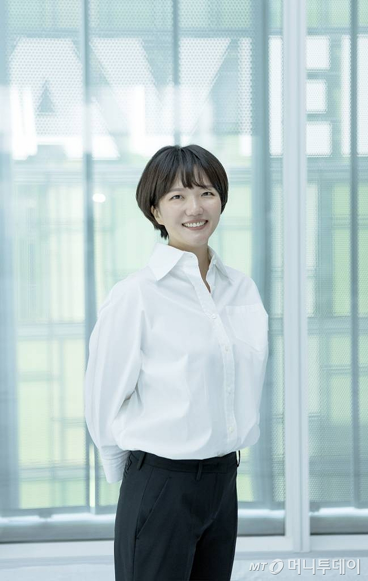 81년생 최수연, 사령탑 본격 등판...젊어진 네이버 무엇이 바뀔까 - 뉴스 썸네일 이미지