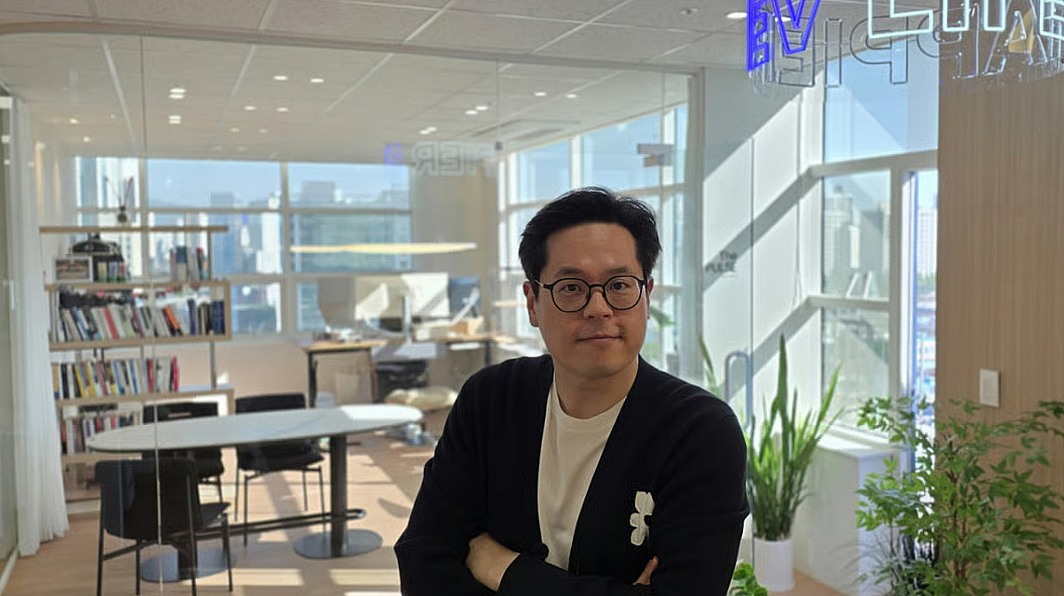 [조현민의 전기차 생활문화] PHEV는 후퇴인가, 전환의 징검다리인가 - 뉴스 썸네일 이미지