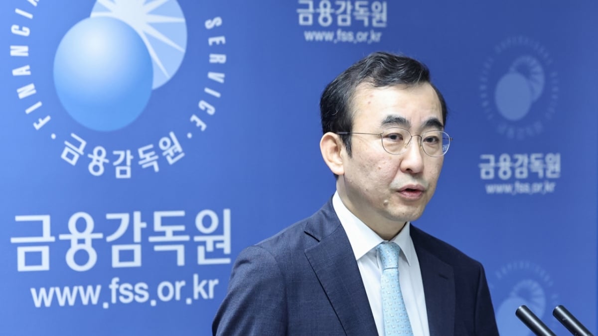 첫 회의 연 이세훈 대행 