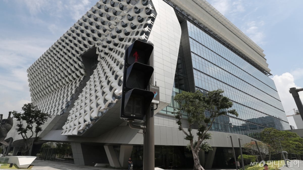 주가 22% 불기둥