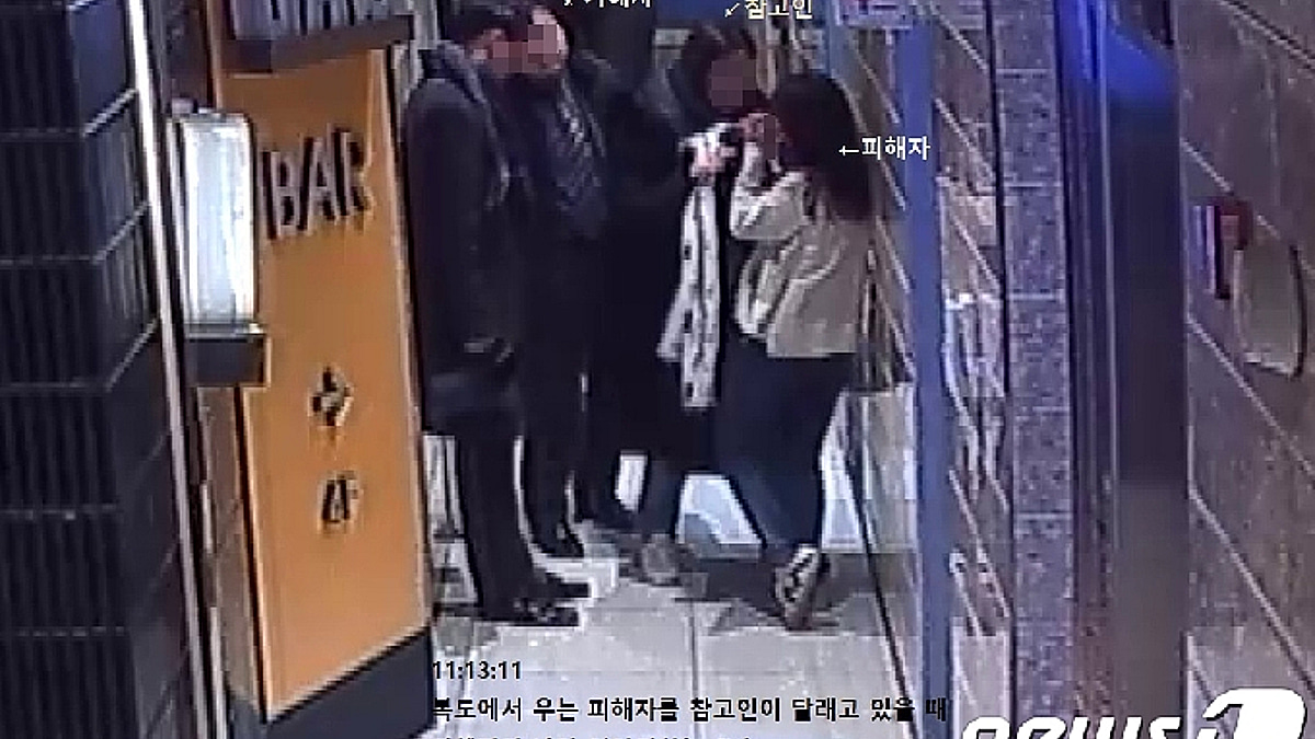 [사진] 전남대 산학협력단 성추행 논란...노래방 CCTV - 머니투데이