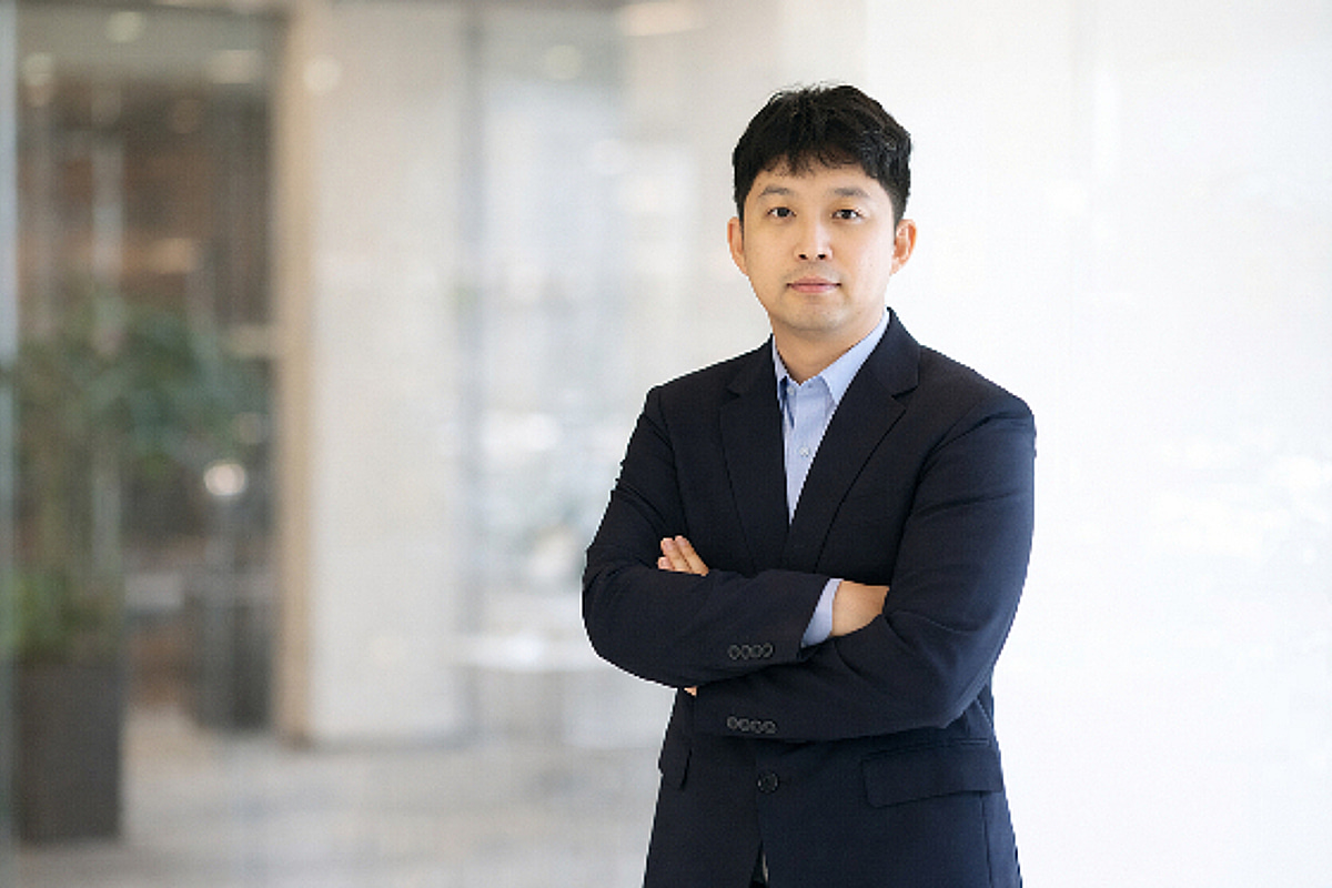 롤링스톤, 이만전 박사 부사장 영입…