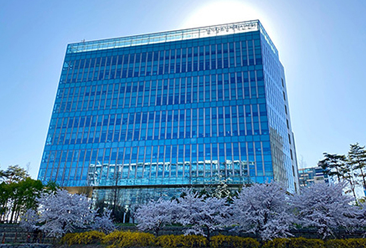 경기혁신센터, 창업-BuS 본격 가동...'AI·반도체' 딥테크 투자 확대 - 뉴스 썸네일 이미지