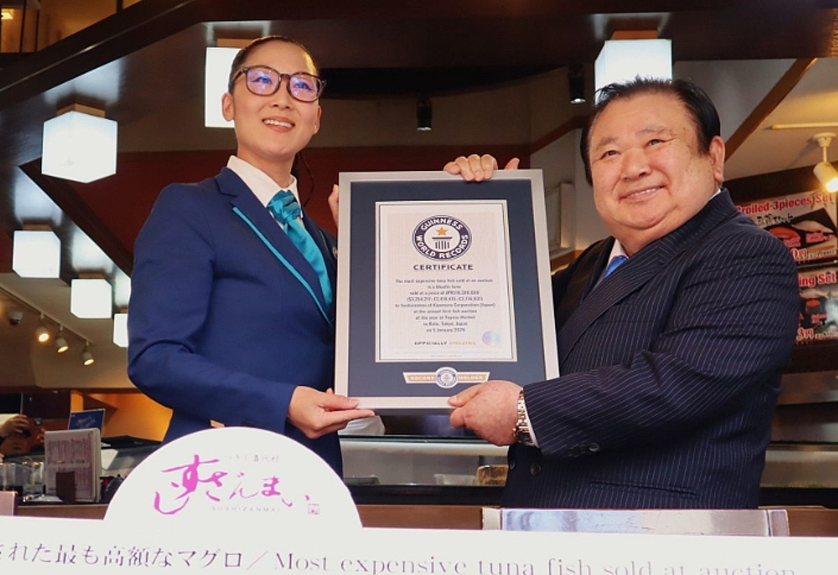 기요무라가 낙찰받은 최고가 참치 관련 이미지