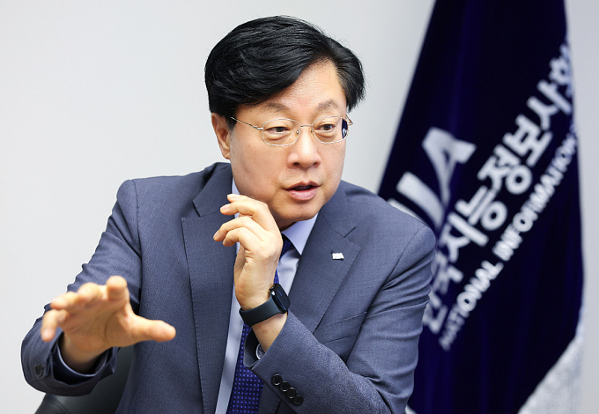 "AI가 좋아할 공공데이터, 누구나 쓸 수 있죠…올해 25개, 기대하세요" - 머니투데이
