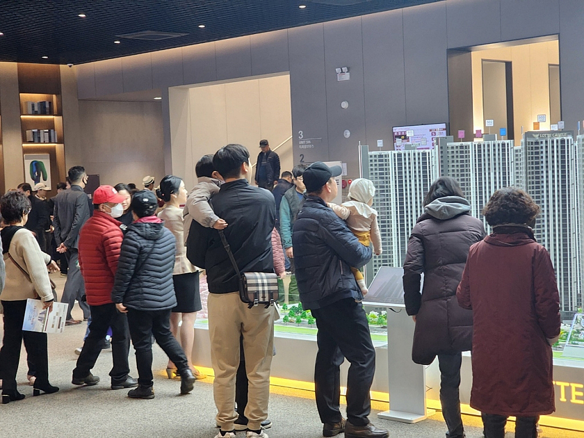 안산 '롯데캐슬 시그니처 중앙' 정당계약 이후 8일만에 완판 - 머니투데이