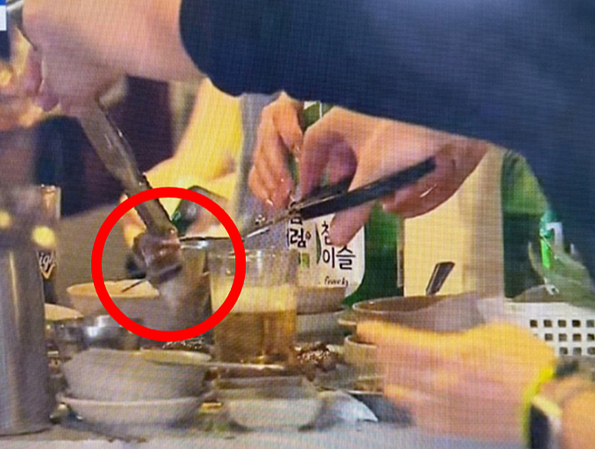 "막내 구광모 회장, 삼겹살 비계 싹둑"...'삼소 회동' 가위질 뜻밖의 화제