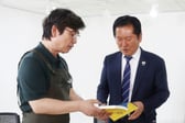 떠나는 유시민에…최민희 "누구 좋으라고" 노건호도 감쌌다