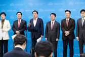 [단독]국민의힘 '경기도' 의원들, 의원총회 직전 '장동혁 사퇴' 기자회견