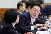 이대통령 "30억은 너무 가혹"…초고가 1주택 기준 국민 여론 묻기도