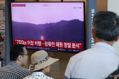 훈련 축소·트럼프 손짓에도...북, 무더기 '탄도미사일'