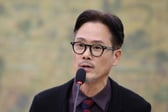 '제자 성폭행 혐의' 남경주, 국민참여재판 받는다…피해자도 "직접 서겠다"