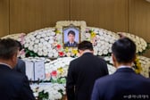 "딸이 몇 살인가" 물은 뒤 침묵…李대통령, 부천 화재 순직 소방대원 애도