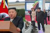 "김정은 뇌출혈 사망" SNS 발칵…北, 전시장 방문 공개하며 진화
