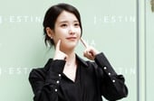 "김밥 한 알 30분 씹어"…44㎏ 아이유, 놀라운 식습관 [셀럽웰빙]