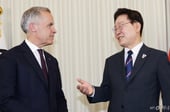 한국, 캐나다 '글로벌 국방은행' 참여 가능성…잠수함 수주 청신호?