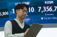 "개미 빼고 물량 던진다" 파란불 켠 코스피...삼전닉스도 뚝