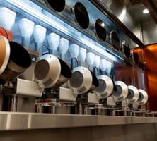 [MT리포트]"24시간 일하면서도 팁은 받지 않습니다"