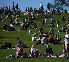 정부가 '주4일제' 꺼낸 스페인·日…코로나 이후 세상은?