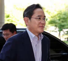이재용 회장의 승부수, '반성문 1년' 그 후...삼성이 달라졌다