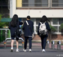 지자체, 학교 밖 청소년 실태조사 '제각각'..."규모, 필요정책 파악해야"