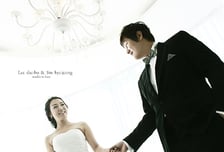 12월결혼 이대호, 야구장서 웨딩사진 