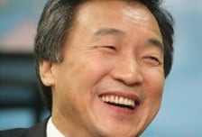 손학규, 보수·진보 섭렵한 저력의 정치인     