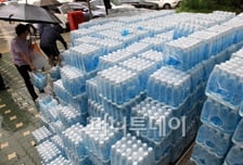 물폭탄 이후 두 모습의 '강남'