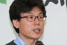 文측, 與 정치쇄신기구 구성 제안에 "형식·내용 관계없이 임할 것"