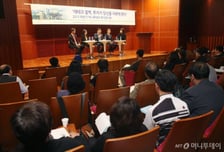 대학생 아들과 함께…뜨거운 재테크 열기