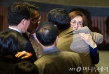 민주주의 확인한 필리버스터 8일…여·야도 '윈-윈'?