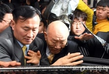 전두환, 광주서 귀가 중 '20분'간 응급실 들렀다 집으로...