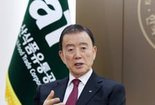 [농담] 지난 정부 임명 홍문표 aT 사장 전격 해임…왜 해임까지 갔나