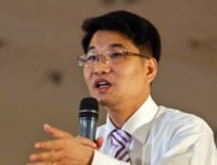 김동섭 '하락장 대비하라' 적중 비결은