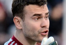 ESPN, "러 골키퍼, 공 잡는 법 잊어버린 것 같다" 혹평