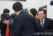 [현장+]구제역, 턱 앞에 왔는데…장관은 "확산 가능성 별로"