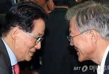 [40雜's]박지원 의원님, 팔뚝 상처는 아물었나요?