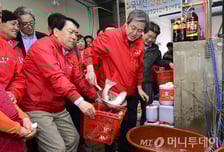 [현장+]'이완구 부담' 던 김무성, '1박2일'+'삼시세끼' 유세로 존재감↑