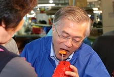 문재인 대표님, 유권자는 소비자입니다