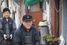 이홍훈 이사장 "법으로 구하기 어려운 사람들 많아…제도개선 필요"