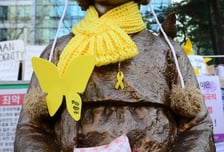 日 '위안부 강제연행 부정' 되풀이…법정싸움 이제 시작