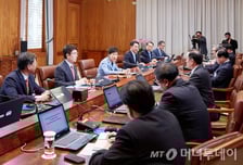 [뷰300]亡事된 새누리 공천 "일하는 국회 만들자더니.."