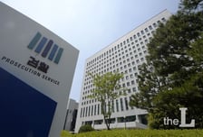 "막변은 브로커 구경도 못 한다"…변호사 양극화 주범 '법조브로커'