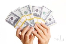 아들의 존재를 숨겨주는 대가가 5억?