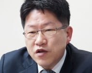 중소형주 발굴 주력..시장과 거꾸로 투자