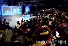 [the300 레터] '도깨비' 밀어낸 안희정