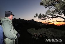 북핵, 봄과 새벽 다가오나..'문재인 타임' 3개월에 달렸다