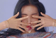 클로즈업도 예쁜 선미, 화보 속 화려한 매력 '폭발'